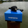 Carretilha Shimano YX200 Anti-Cabeleira + Óculos de BRINDE!