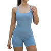 Macacão Feminino Curto e Monocromático